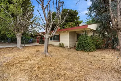 361 Golden, Bakersfield, CA 93306 - Photo 5