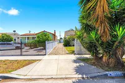 1308 W 90th, Los Angeles, CA 90044 - Photo 33