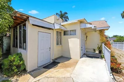 1308 W 90th, Los Angeles, CA 90044 - Photo 31