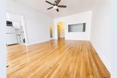 2121 James M Wood Boulevard #411, Los Angeles, CA 90006 - Photo 9