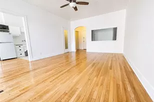 2121 James M Wood Blvd, Los Angeles, CA 90006 - Photo 9