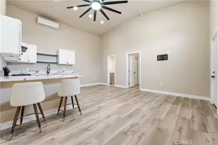 11306 Rosecrans Ave, Norwalk, CA 90650 - Photo 29