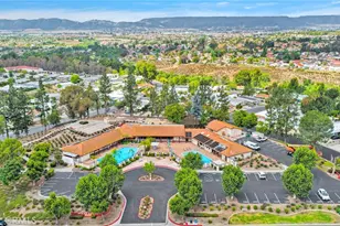 38591 Via Escarlata, Murrieta, CA 92563 - Photo 49