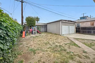 1031 W 61st St, Los Angeles, CA 90044 - Photo 19