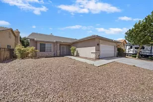 16155 Homoa, Victorville, CA 92395 - Photo 3