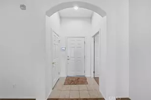 16155 Homoa, Victorville, CA 92395 - Photo 5