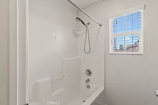 18160 Grove Pl, Fontana, CA 92336 - Photo 27