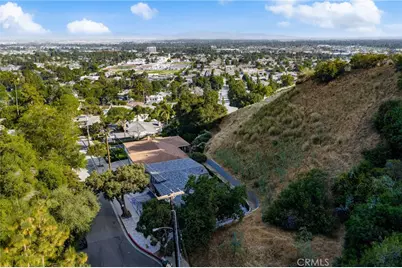 325 N Madison Avenue, Monrovia, CA 91016 - Photo 57