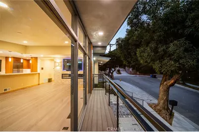 325 N Madison Avenue, Monrovia, CA 91016 - Photo 5