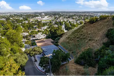 325 N Madison Avenue, Monrovia, CA 91016 - Photo 57