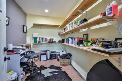 701 Kilbourne Drive, Upland, CA 91784 - Photo 35