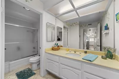 1047 Lakeview, Azusa, CA 91702 - Photo 23