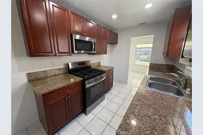 7931 Newcastle Avenue, Reseda, CA 91335 - Photo 15