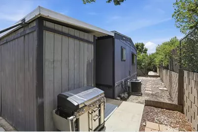 929 E Foothill, Upland, CA 91786 - Photo 9