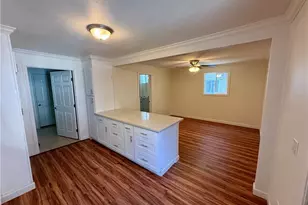11810 S Figueroa, Los Angeles, CA 90061 - Photo 15