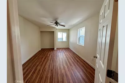 11810 S Figueroa, Los Angeles, CA 90061 - Photo 5