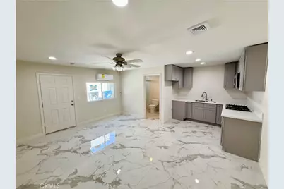 11810 S Figueroa, Los Angeles, CA 90061 - Photo 29