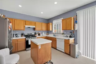 13731 Sunshine Terrace St, Victorville, CA 92393 - Photo 7