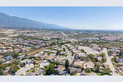 1827 N Christopher, Upland, CA 91784 - Photo 41