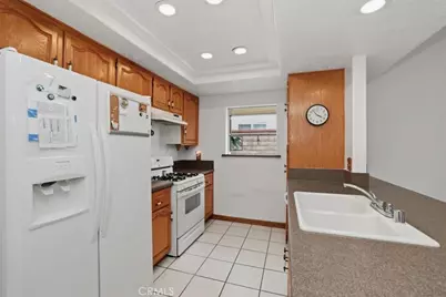 13063 Beechtree Avenue, Chino, CA 91710 - Photo 11