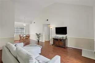 343 W Central, Monrovia, CA 91016 - Photo 3