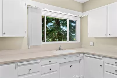 545 S San Mateo, Redlands, CA 92373 - Photo 11