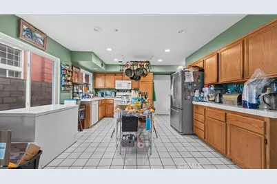 14062 Marbella Street, Fontana, CA 92336 - Photo 9