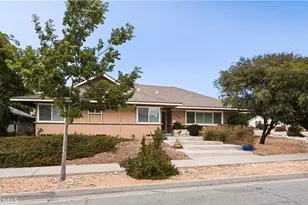 909 Reed Dr, Claremont, CA 91711 - Photo 15