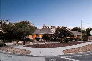 909 Reed Dr, Claremont, CA 91711 - Photo 3