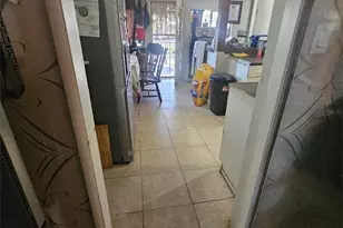 1008 W 14th St, San Bernardino, CA 92411 - Photo 5