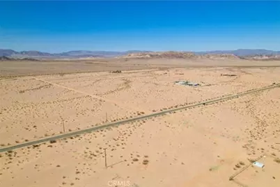 3 Montalyo Drive, 29 Palms MCB, CA 92277 - Photo 5