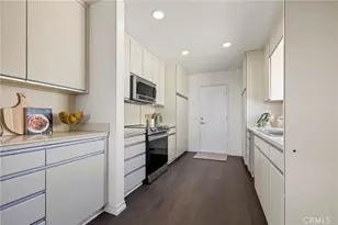 8451 Calle Carabe Ct, Rancho Cucamonga, CA 91730 - Photo 13