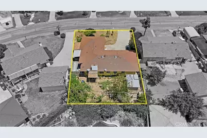 201 W Rosewood, Rialto, CA 92376 - Photo 15