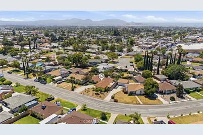 201 W Rosewood, Rialto, CA 92376 - Photo 17