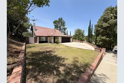 12829 McLennan Avenue, Granada Hills, CA 91344 - Photo 3