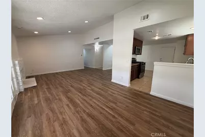 20527 Londelius Street, Winnetka, CA 91306 - Photo 15