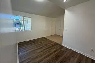 20527 Londelius St, Winnetka, CA 91306 - Photo 11