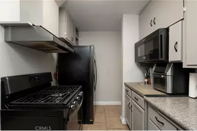 327 S Gilbert, Hemet, CA 92543 - Photo 9