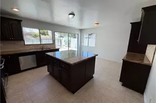 27589 Elder View Dr, Valencia, CA 91354 - Photo 31