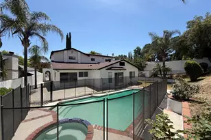 27589 Elder View Dr, Valencia, CA 91354 - Photo 47