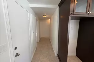 27589 Elder View Dr, Valencia, CA 91354 - Photo 29