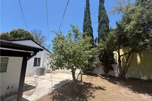 6250 Babcock Ave, North Hollywood, CA 91606 - Photo 17