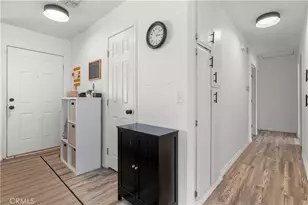 15456 Dale Evans Pkwy, Apple Valley, CA 92307 - Photo 13