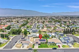 15448 Sandhurst St, Fontana, CA 92336 - Photo 33