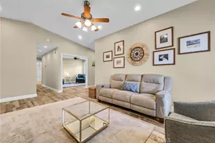 15448 Sandhurst St, Fontana, CA 92336 - Photo 9