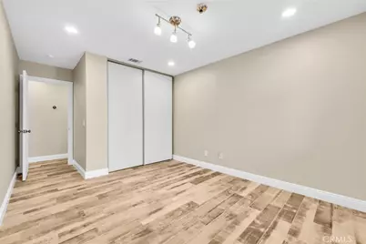 15448 Sandhurst Street, Fontana, CA 92336 - Photo 17