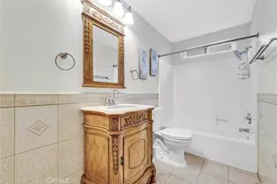 15448 Sandhurst St, Fontana, CA 92336 - Photo 23