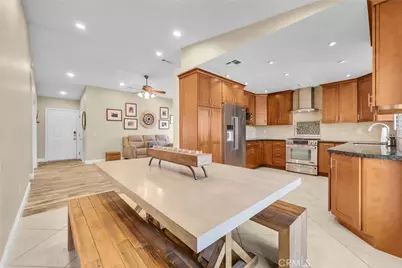 15448 Sandhurst Street, Fontana, CA 92336 - Photo 11