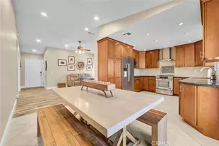 15448 Sandhurst St, Fontana, CA 92336 - Photo 11