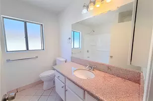 11439 Fox Hollow Ln, Pacoima, CA 91331 - Photo 21